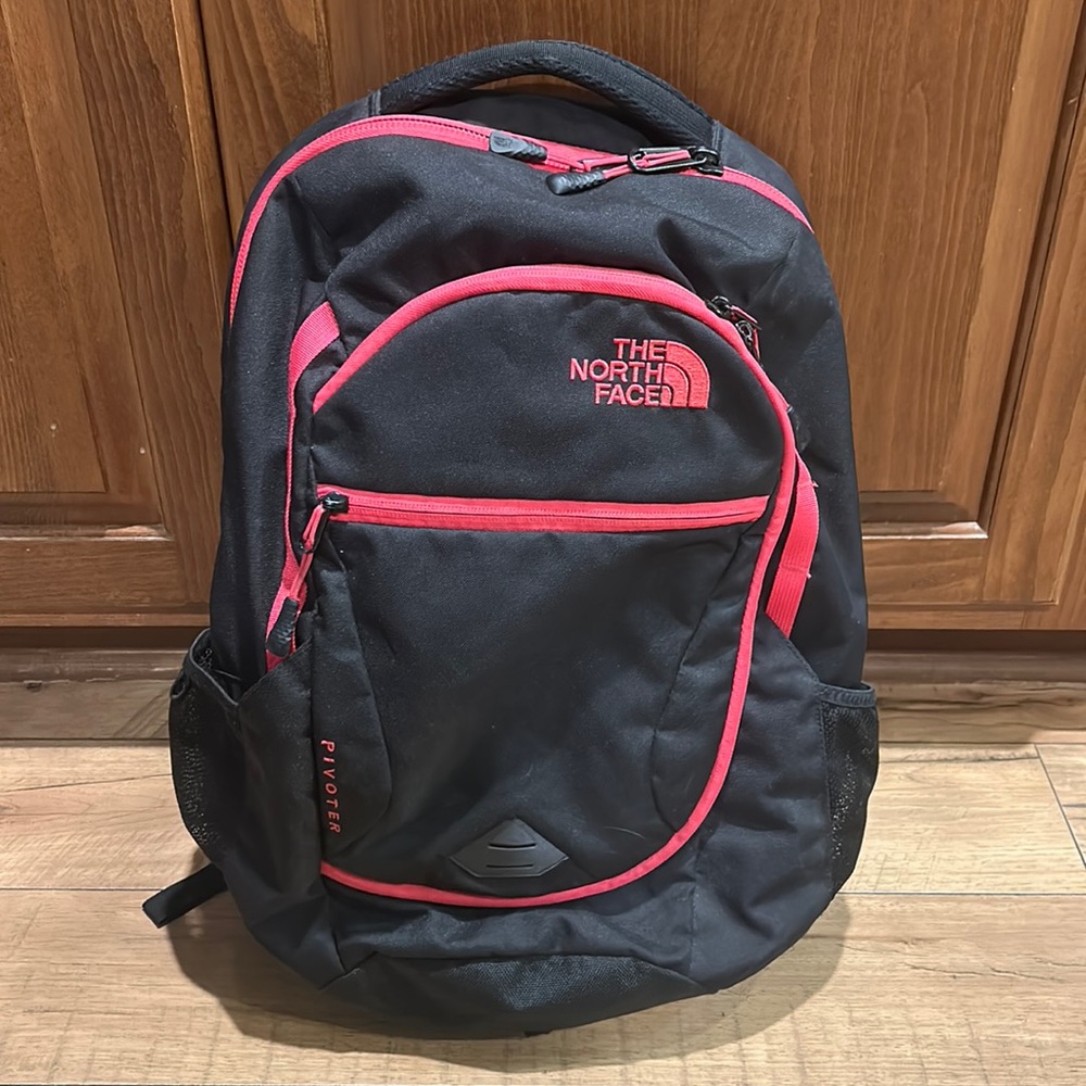 The North Face Pivoter Backpack with Flexvent
